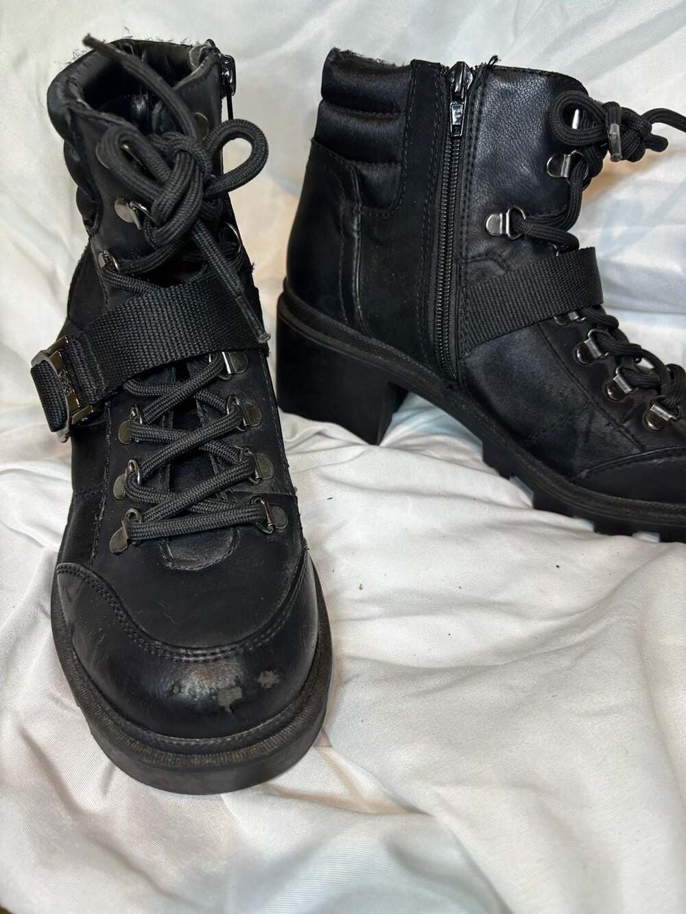 G by Guess
